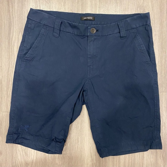 Arc'teryx Cargo Shorts Mens 34 Blue Hiking Camping Outdoor Nylon